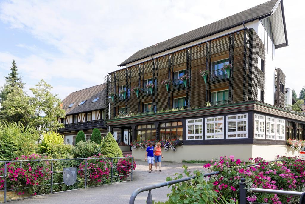 Hotel Hirschen グロッタータール エクステリア 写真