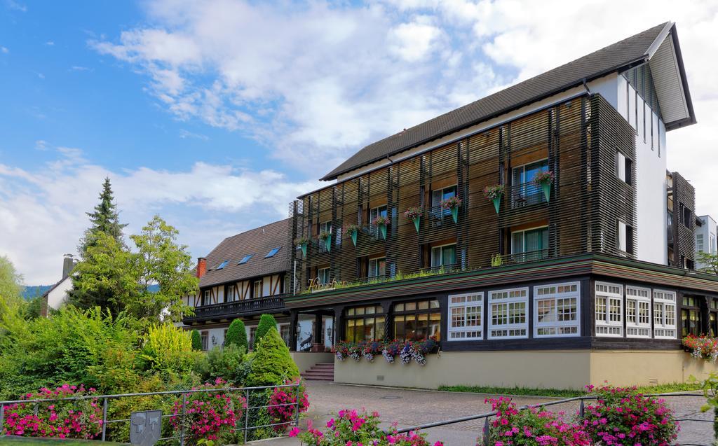 Hotel Hirschen グロッタータール エクステリア 写真
